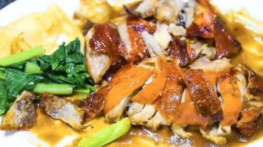 Kavrulmuş Duck çubukla yemek