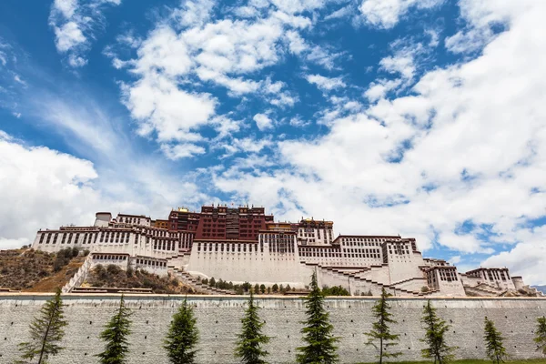 Palais Potala à Lhassa au Tibet — Photo