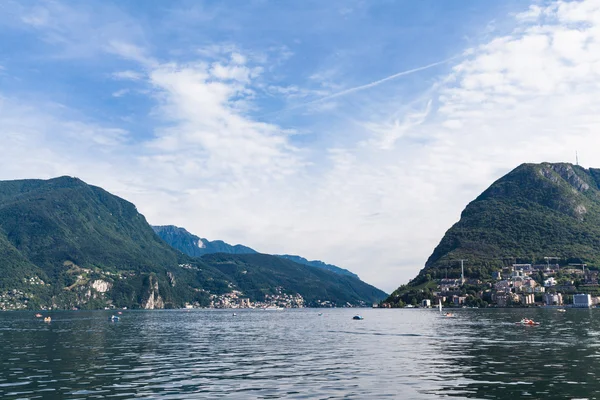 Uitzicht op het meer van Lugano — Stockfoto