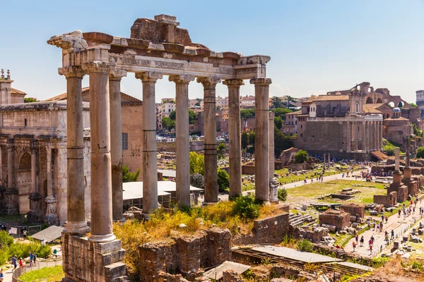 Antiguas ruinas en Roma — Foto de Stock