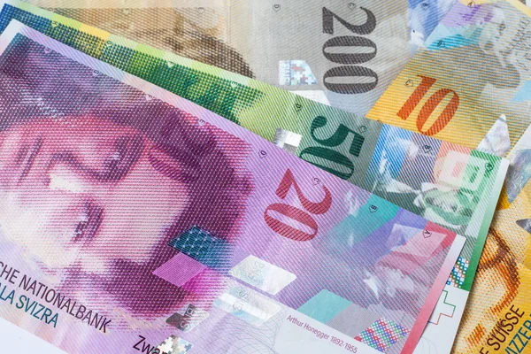 Billete en moneda suiza — Foto de Stock