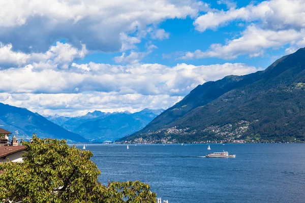 Maggiore-sjön — Stockfoto