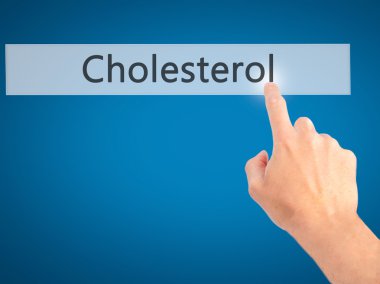 Make It Real - Bulanık arka plan konseptinde düğmeye basarak el