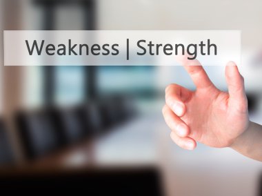 Zayıflık gücü - bulanık adam üzerinde bir düğmeye basarak el