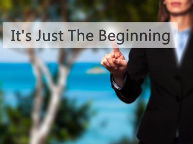 İş yaratma - dokunmatik ekran butonuna işadamı el basarak 