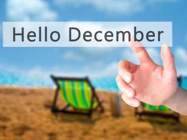 Ücretsiz teklif - dokunmatik ekran butonuna işadamı el basarak