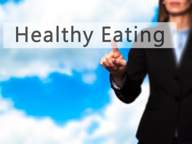 Ücretsiz teklif - dokunmatik ekran butonuna işadamı el basarak