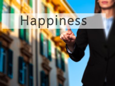 Ücretsiz teklif - dokunmatik ekran butonuna işadamı el basarak