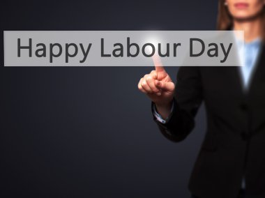 Ücretsiz teklif - dokunmatik ekran butonuna işadamı el basarak