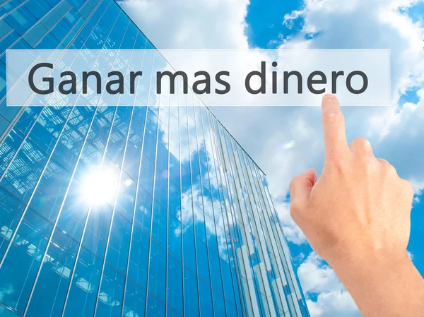 Oferta Gratuita - Empresario pulsando el botón de mano en la pantalla táctil en — Foto de Stock