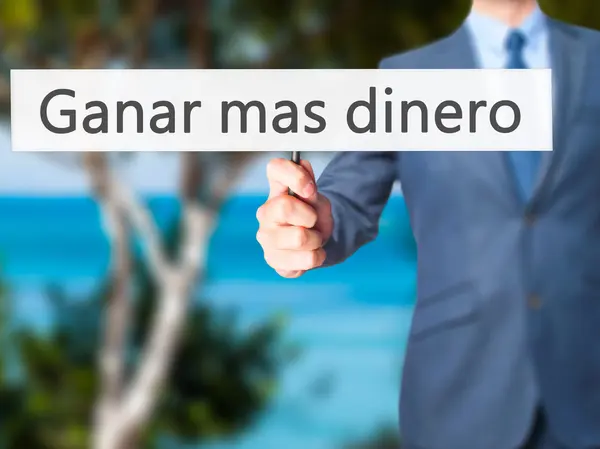 Oferta Gratuita - Empresario pulsando el botón de mano en la pantalla táctil en — Foto de Stock