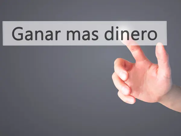 Oferta Gratuita - Empresario pulsando el botón de mano en la pantalla táctil en — Foto de Stock