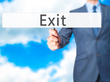 Çıkış - işadamı el işareti tutarak