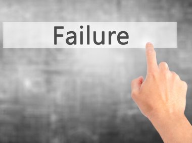 Hata - arka plan bulanık kavramı o üzerinde bir düğmeye basarak el