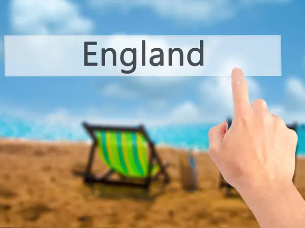 Anglie - ruky stisknutí tlačítka na rozmazané pozadí koncepce o — Stock fotografie