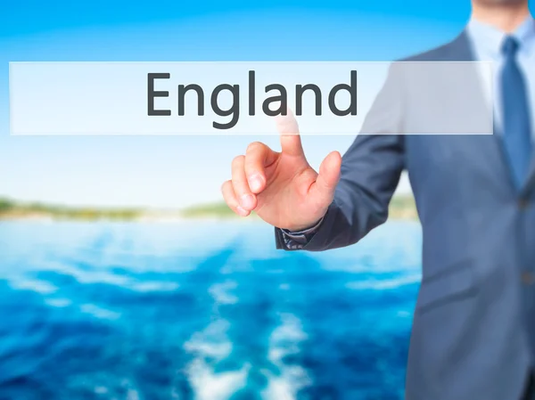 England - unternehmer hand drücken taste auf touchscreen inter — Stockfoto