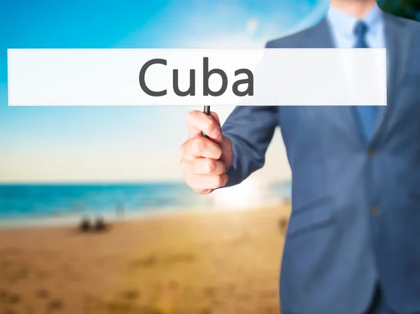 Cuba - Empresario mano sosteniendo cartel — Foto de Stock