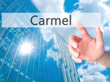 Carmel - El üzerinde bulanık arka plan kavramı bir düğmeye basarak