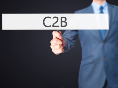 C2b - iş adamı işaret gösteren