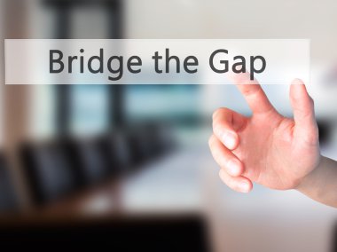 Köprü - arka plan bulanık co üzerinde bir düğmeye basarak el