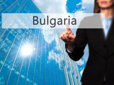 Bulgaristan - modern düğmeleri üzerinde sanal bir s tuşuna basarak işkadını
