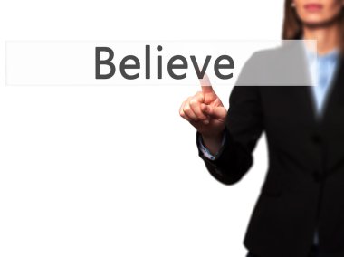 Believe - Yenilikçi teknolojiden yararlanan başarılı iş kadını