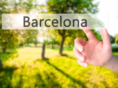 Barselona - El bulanık arka plan konsepti bir düğmeye basarak