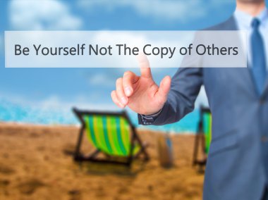 Be Yourself değil diger - işadamı kopyasını el basarak b
