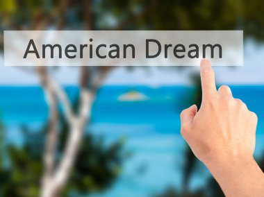 Amerikan rüyası - arka plan bulanık co üzerinde bir düğmeye basarak el