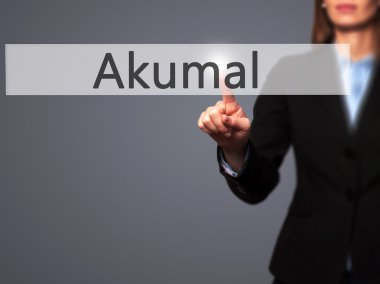 Akumal - İzole kadın el dokunmaveya düğmeye işaret