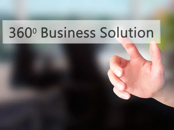 360 obchodní řešení-ruční stisknutí tlačítka na rozmazané působivý — Stock fotografie
