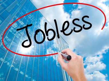 Adam el Hostel siyah kalemi ile görsel ekranda yazma.