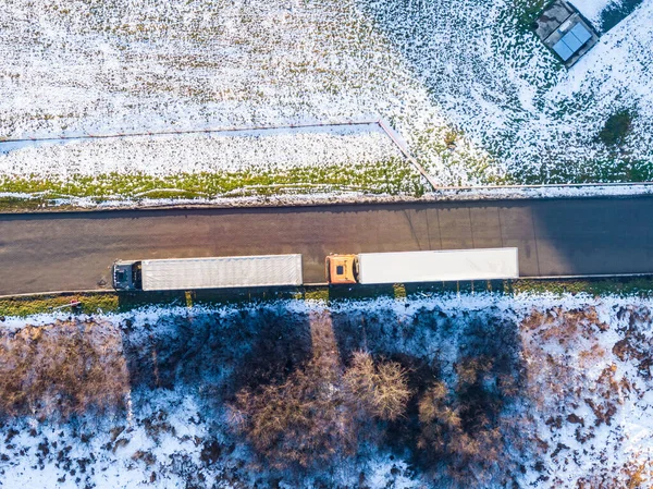 Aerial Follow Shot White Semi Truck Cargo Trailer Attached Moving — Zdjęcie stockowe