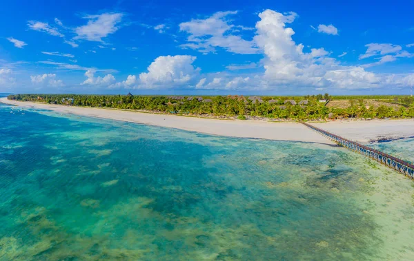 Vista Aérea Belo Hotel Oceano Índico Pôr Sol Verão Zanzibar — Fotografia de Stock