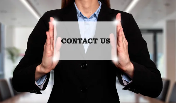 Businesswoman Holding Sign Contactez-nous — Photo