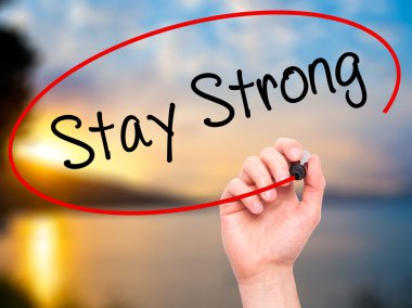 Adam el güçlü kal siyah kalemi ile görsel ekranda yazma..