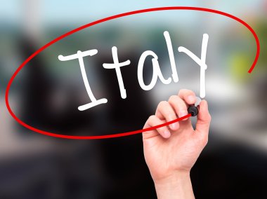 Adam el İtalya ile siyah kalemi görsel ekranda yazma..