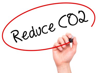 Adam el azaltmak Co2 ile siyah kalemi görsel ekranda yazma..