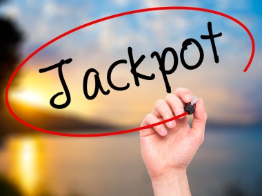 Adam el ikramiye ile siyah kalemi görsel ekranda yazma.