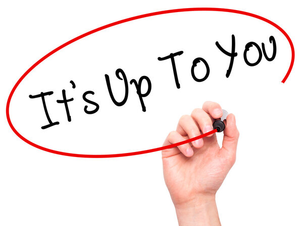 Человек, написавший "тебе" черным маркером на глазном дне
