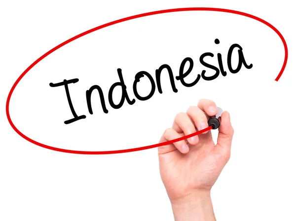 Man Hand schrijven van Indonesië met zwarte marker op visuele scherm — Stockfoto