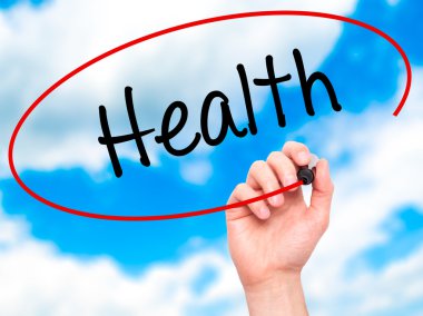 Adam el sağlık siyah kalemi ile görsel ekranda yazma.