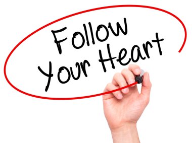 Adam el izleyin Your Heart siyah kalemi ile görsel s yazma.