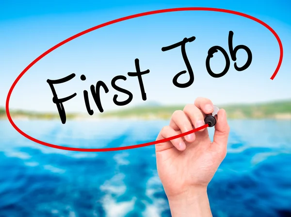 Adam el ilk iş ile siyah kalemi görsel ekranda yazma.