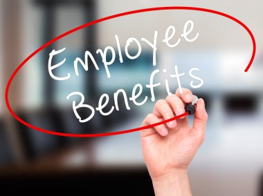 Adam el çalışanların sosyal haklarıyla siyah kalemi ile görsel s yazma.