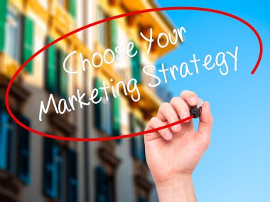 Adam el seçin Your pazarlama stratejisi ile siyah marke yazma