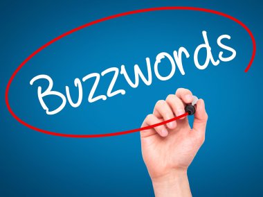 Adam el buzzwords siyah kalemi ile görsel ekranda yazma.