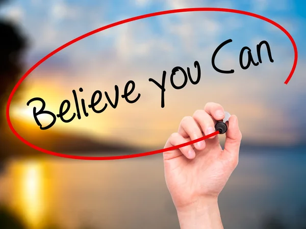 Adam el inanmak yazma görsel scr üzerinde siyah kalemi ile yapabilirsiniz