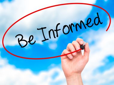 Adam el olmak bilgili ile siyah kalemi görsel ekranda yazma