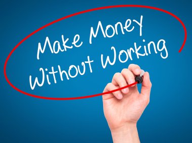 Adam el çalışma olmadan para yapmak siyah kalemi ile yazma